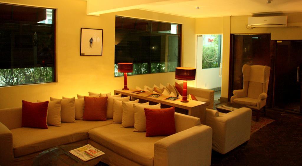 Court & Hotel 4*